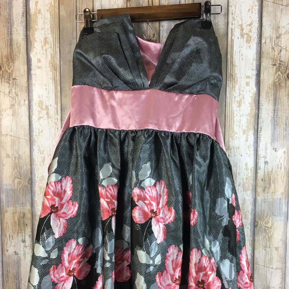 Trixxi Junior's Black & Pink Floral Party Dress